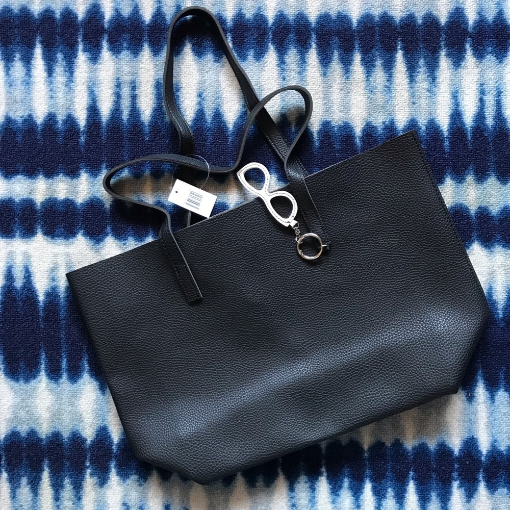 New Tote Bag 🖤